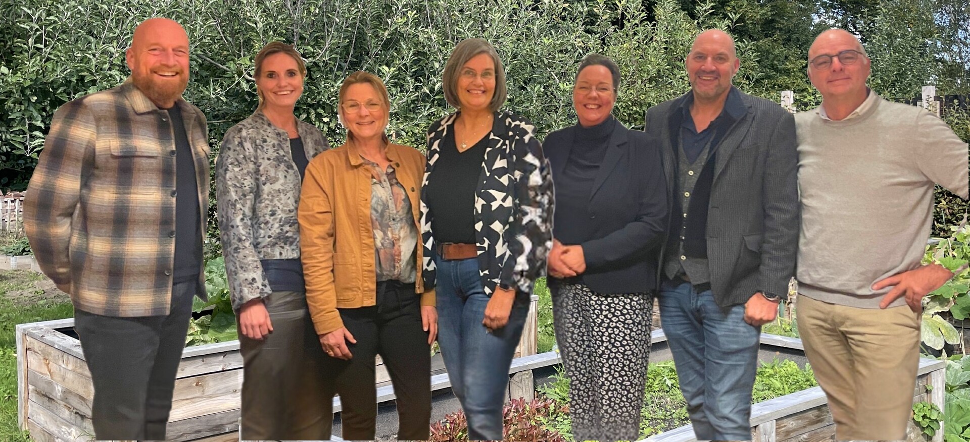 bestuur met erik voor achtergrond